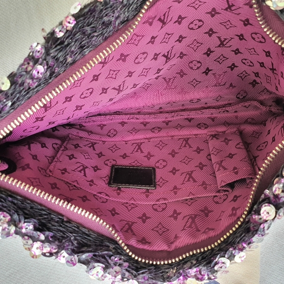 Limited Edition Sequin Rococo Clutch - Picture 4 of 6